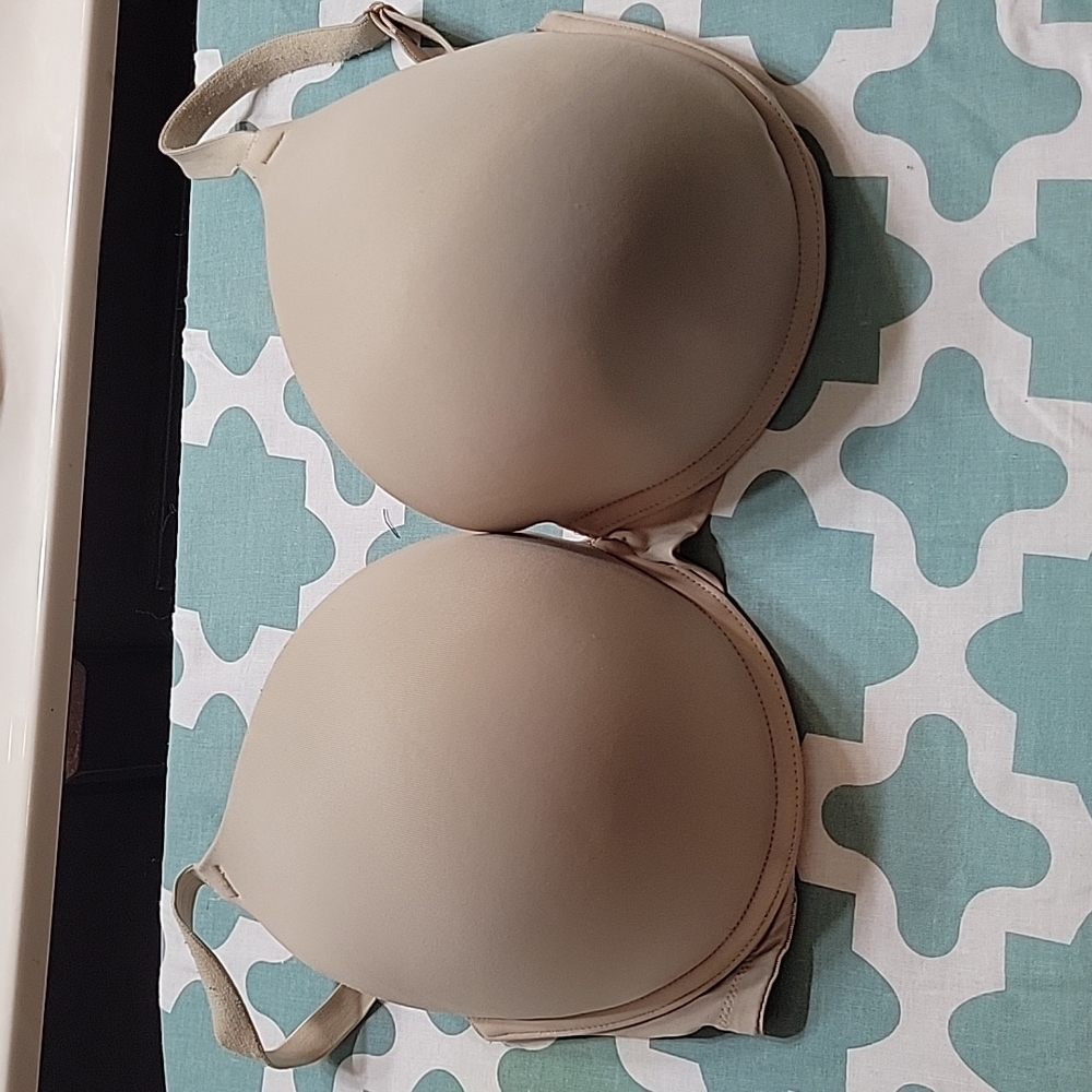 Victoria's Secret push up 36DD bra